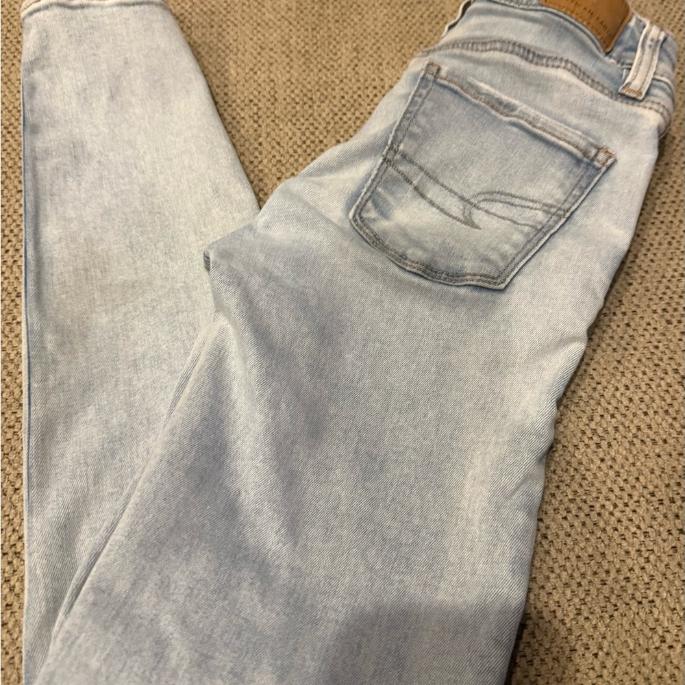 American Eagle Outfitters Light Blue Skinny Jeans